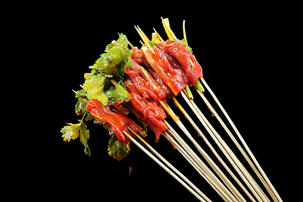 想开一家串串香店 加盟八旺火锅串串前景如何
