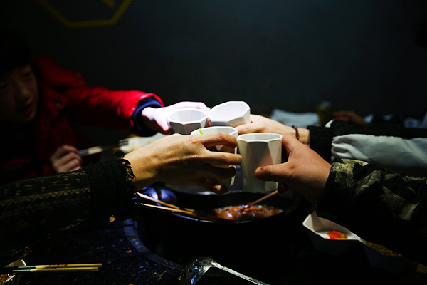 年末串串香店怎么做促销活动才吸引人